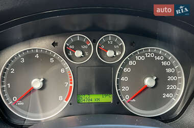 Хэтчбек Ford Focus 2007 в 