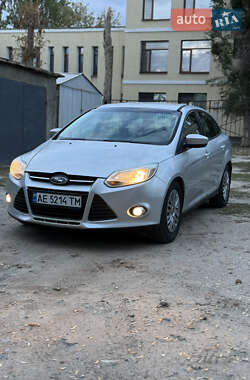 Седан Ford Focus 2011 в Новомосковске