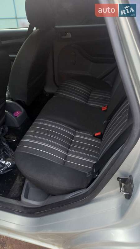 Универсал Ford Focus 2008 в Луцке