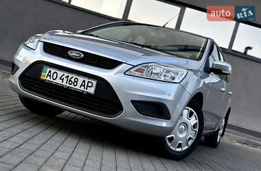 Седан Ford Focus 2009 в 