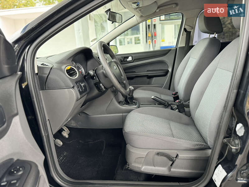 Универсал Ford Focus 2005 в Сокирянах