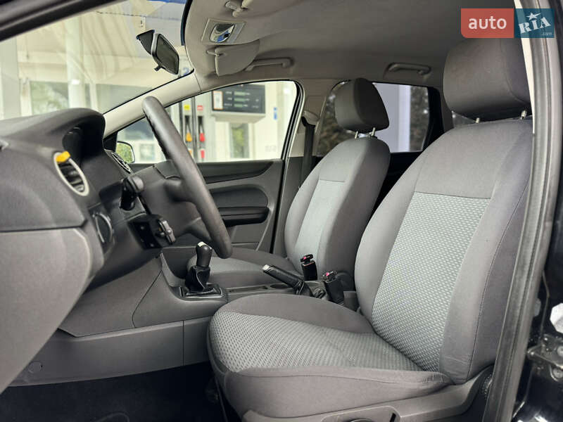 Универсал Ford Focus 2005 в Сокирянах