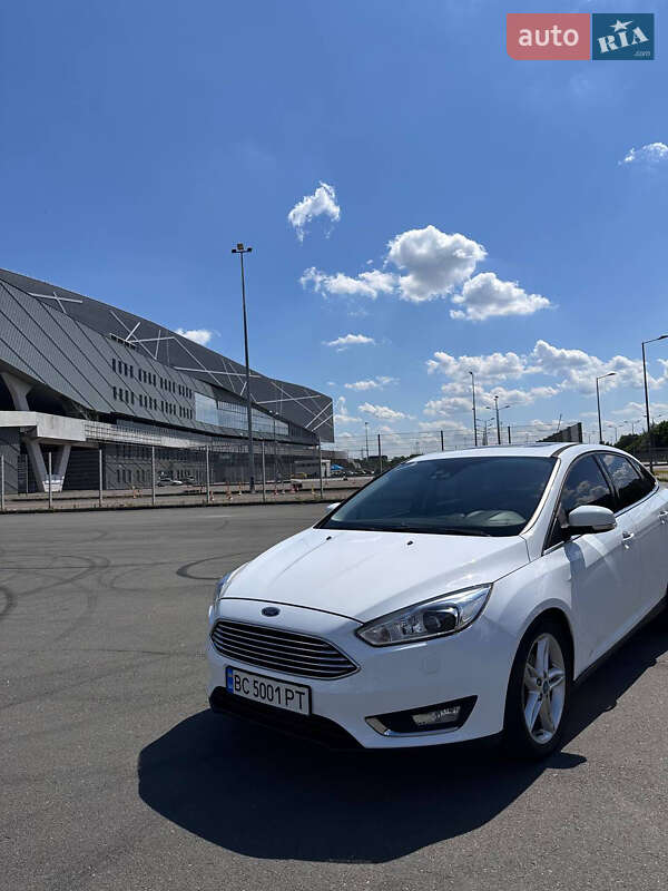 Седан Ford Focus 2015 в Львове