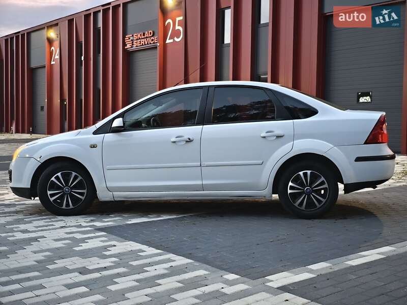 Седан Ford Focus 2007 в Львове