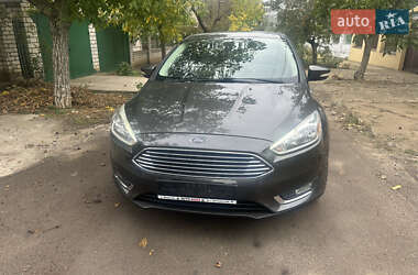 Седан Ford Focus 2018 в 
