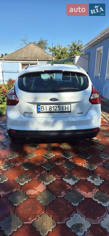 Хэтчбек Ford Focus 2013 в Полтаве