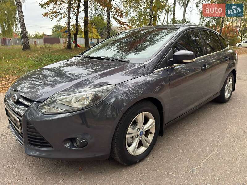 Седан Ford Focus 2013 в Охтирці