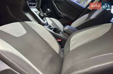 Седан Ford Focus 2013 в 