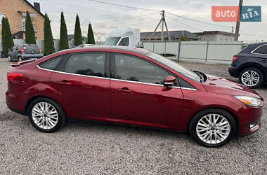 Седан Ford Focus 2017 в 