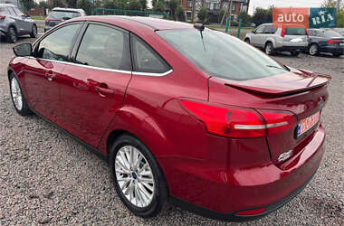 Седан Ford Focus 2017 в 