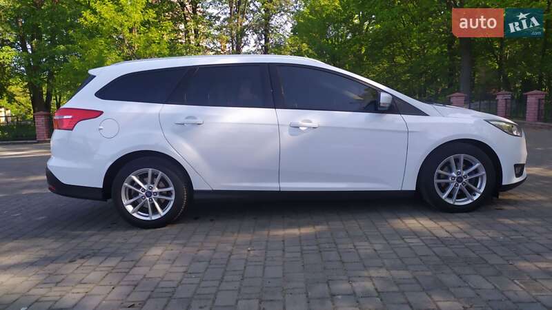 Универсал Ford Focus 2016 в Ровно