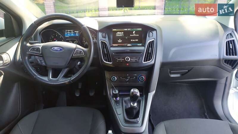 Универсал Ford Focus 2016 в Ровно