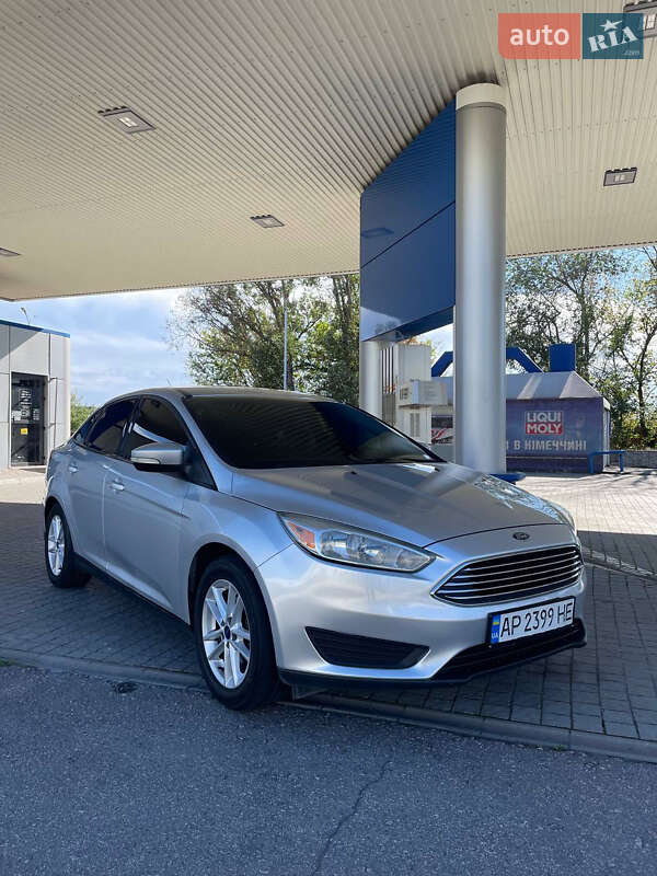 Седан Ford Focus 2016 в 