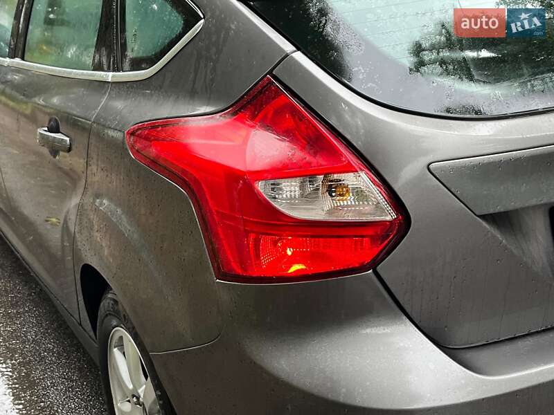 Хэтчбек Ford Focus 2011 в Киеве фото 11 Хэтчбек Ford Focus 2011 в Киеве