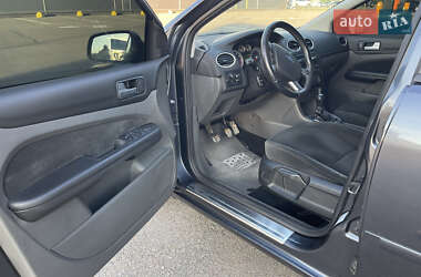 Седан Ford Focus 2006 в 