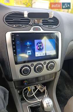 Хэтчбек Ford Focus 2007 в Львове