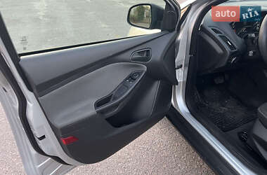 Седан Ford Focus 2012 в 