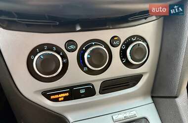 Седан Ford Focus 2013 в 