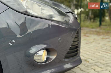 Универсал Ford Focus 2013 в 