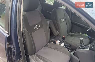 Универсал Ford Focus 2004 в 