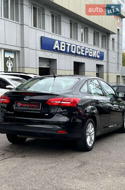 Седан Ford Focus 2018 в 