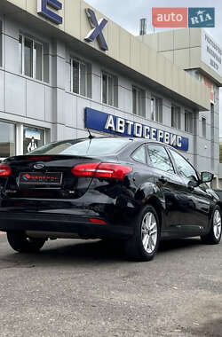 Седан Ford Focus 2018 в 