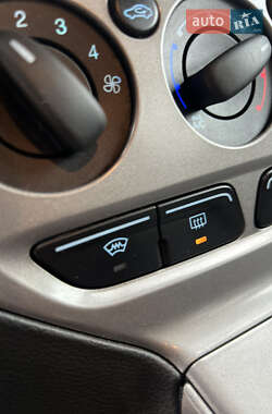 Универсал Ford Focus 2013 в 