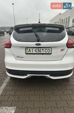 Хэтчбек Ford Focus 2018 в 