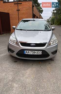 Универсал Ford Focus 2010 в 