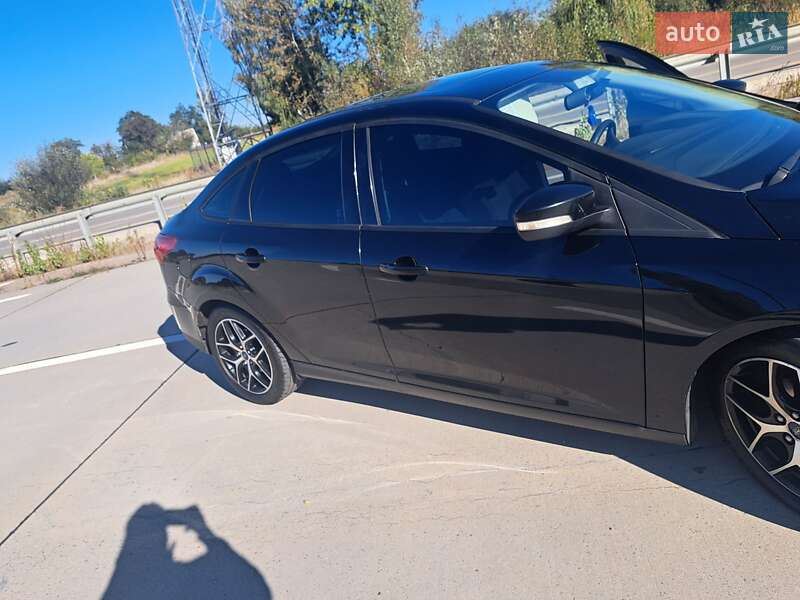 Седан Ford Focus 2017 в Житомире