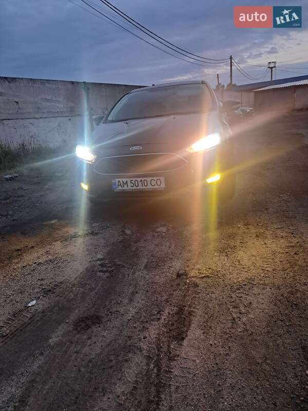 Седан Ford Focus 2017 в Житомире