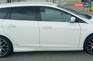 Универсал Ford Focus 2012 в 