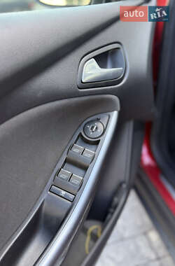 Универсал Ford Focus 2012 в 