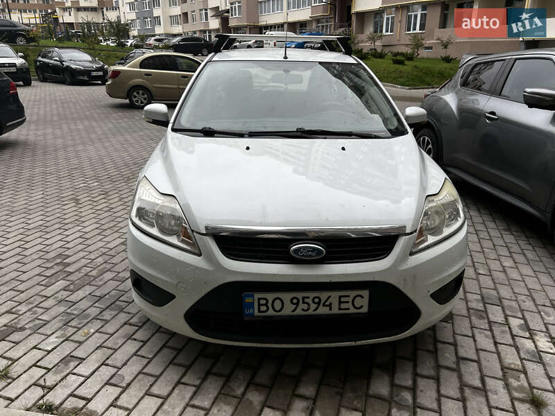 Универсал Ford Focus 2010 в 