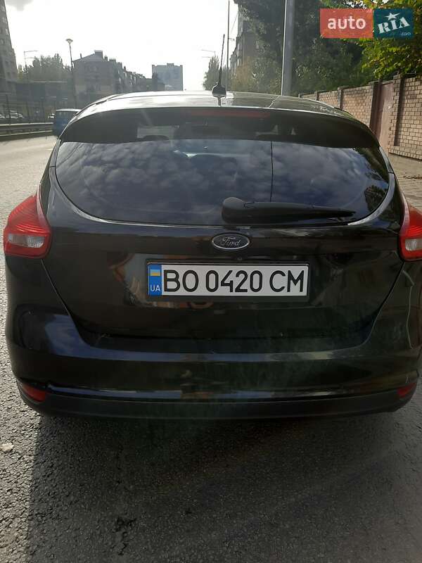 Хэтчбек Ford Focus 2015 в Киеве фото 10 Хэтчбек Ford Focus 2015 в Киеве