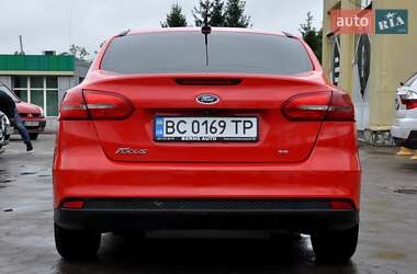 Седан Ford Focus 2014 в 