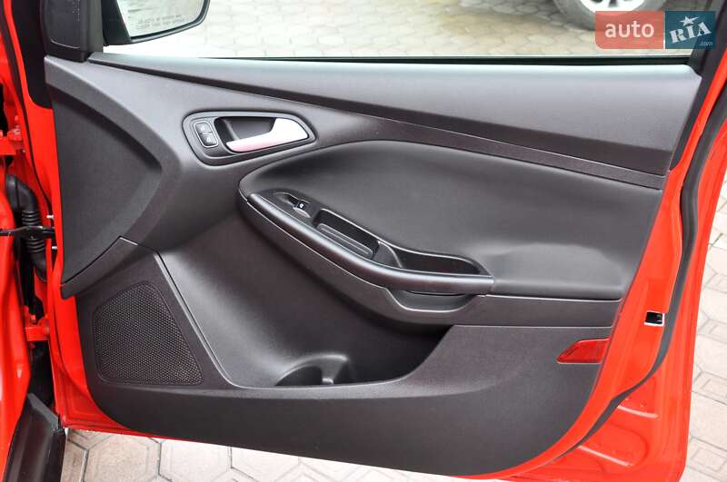 Седан Ford Focus 2014 в Львове фото 27 Седан Ford Focus 2014 в Львове