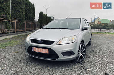 Универсал Ford Focus 2010 в 