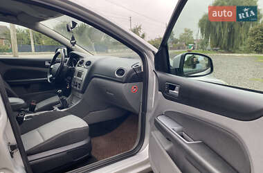 Универсал Ford Focus 2010 в 