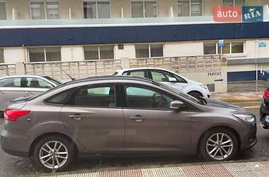 Седан Ford Focus 2015 в Киеве