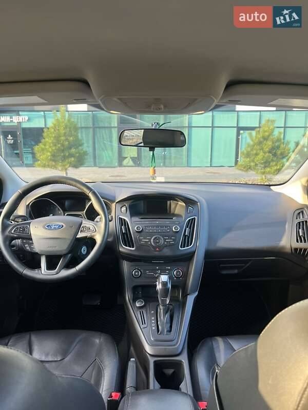Седан Ford Focus 2016 в Хмельницькому