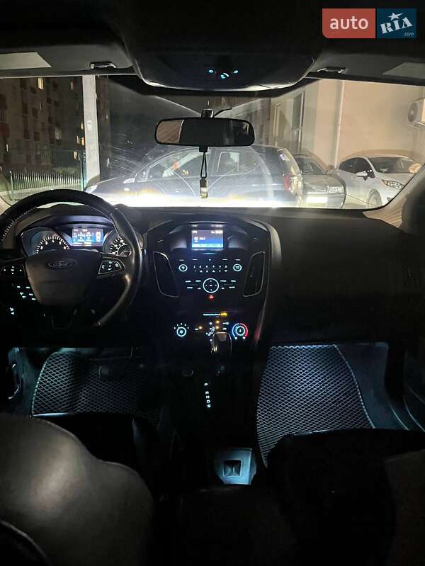 Седан Ford Focus 2016 в Хмельницькому