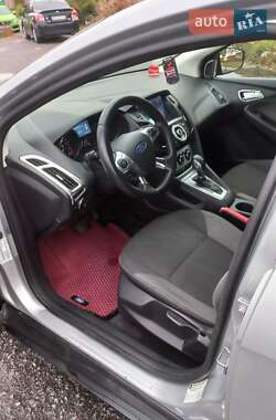 Седан Ford Focus 2014 в 