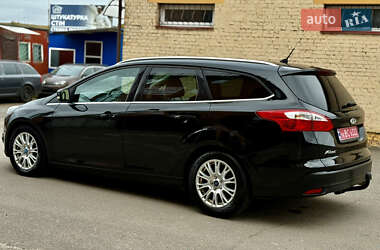 Универсал Ford Focus 2011 в 
