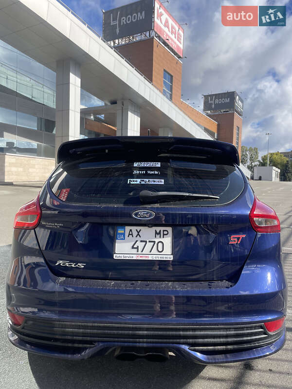 Хетчбек Ford Focus 2016 в Києві