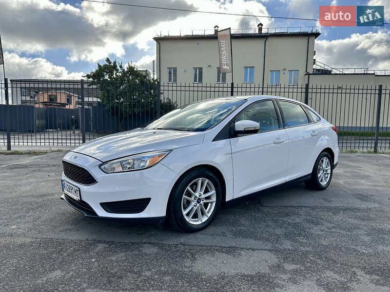 Седан Ford Focus 2017 в Киеве