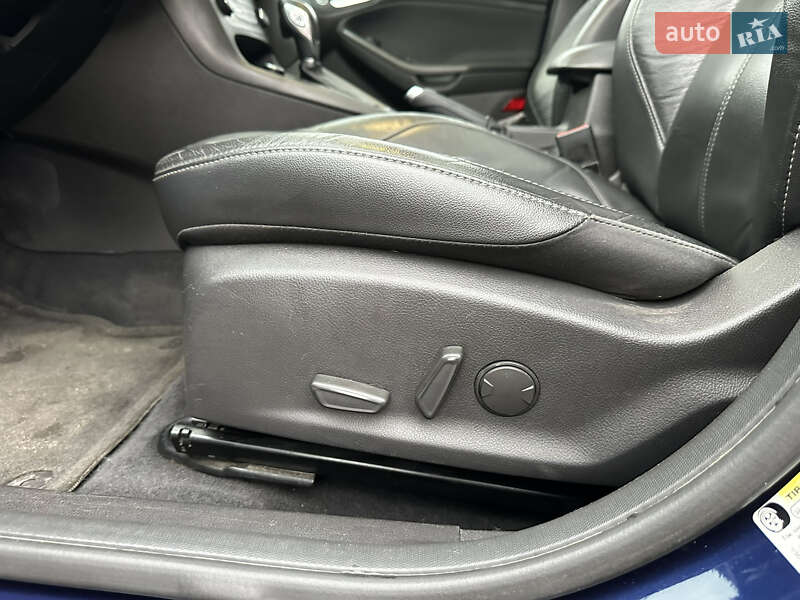 Седан Ford Focus 2016 в Ніжині