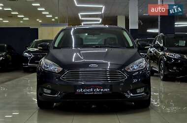 Седан Ford Focus 2018 в 