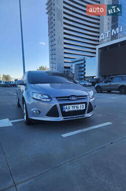 Хэтчбек Ford Focus 2013 в Киеве