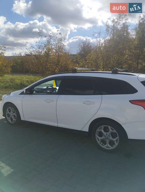 Універсал Ford Focus 2013 в Хмельницькому